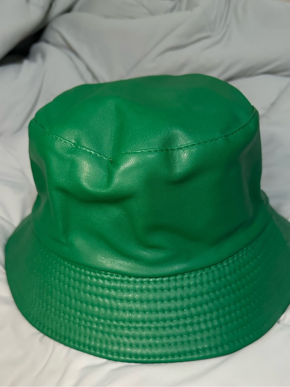 3 Bucket hat deal🤩 - Picture 4 of 4
